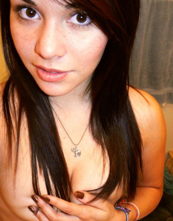 Иришка проститутка из интим салона Москвы у метро Пролетарская проститутки vip салон Москва